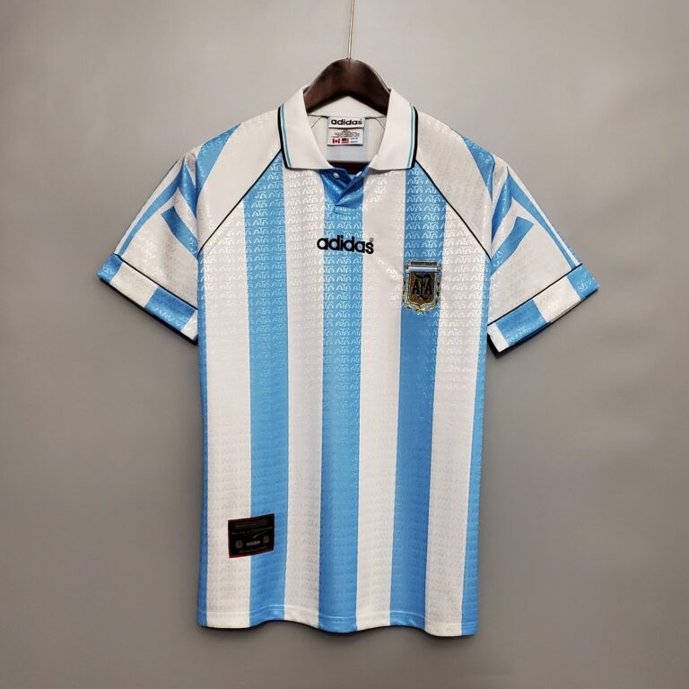 1996/97 Argentina Home Kit