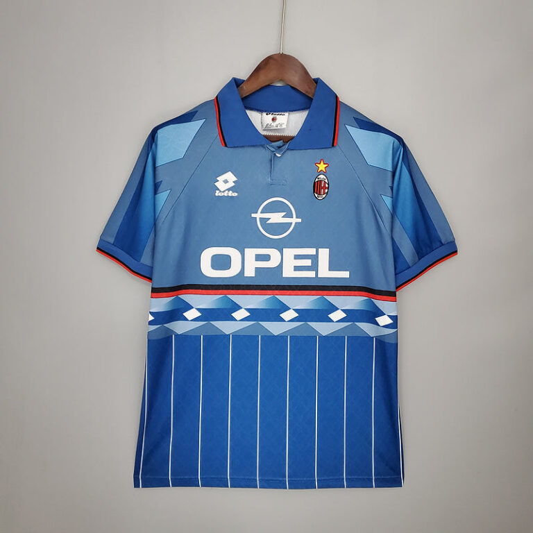 1995/96 AC Milan Retro Kit