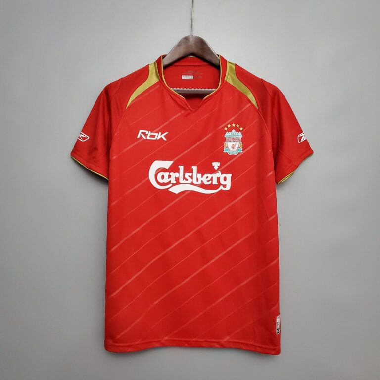 2005-2006 Liverpool Home kit