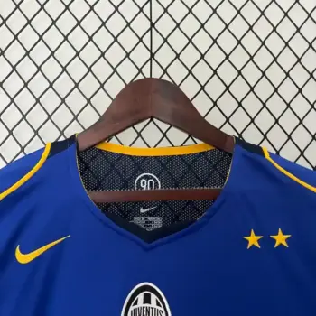 2004-2005 Juventus Jersey retro kit Vintage Football Shop