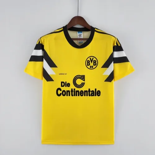 Retro-1989-Dortmund-home-5.webp
