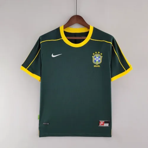 Retro-Goalkeeper-Brazil-1998-11.webp