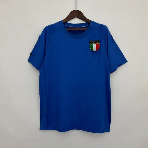 Retro-Italy-2000-Home-1.webp