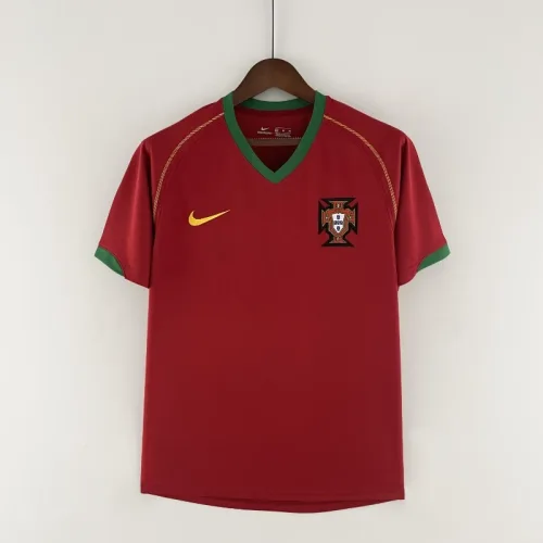 Retro-Portugal-2006-home-4.webp